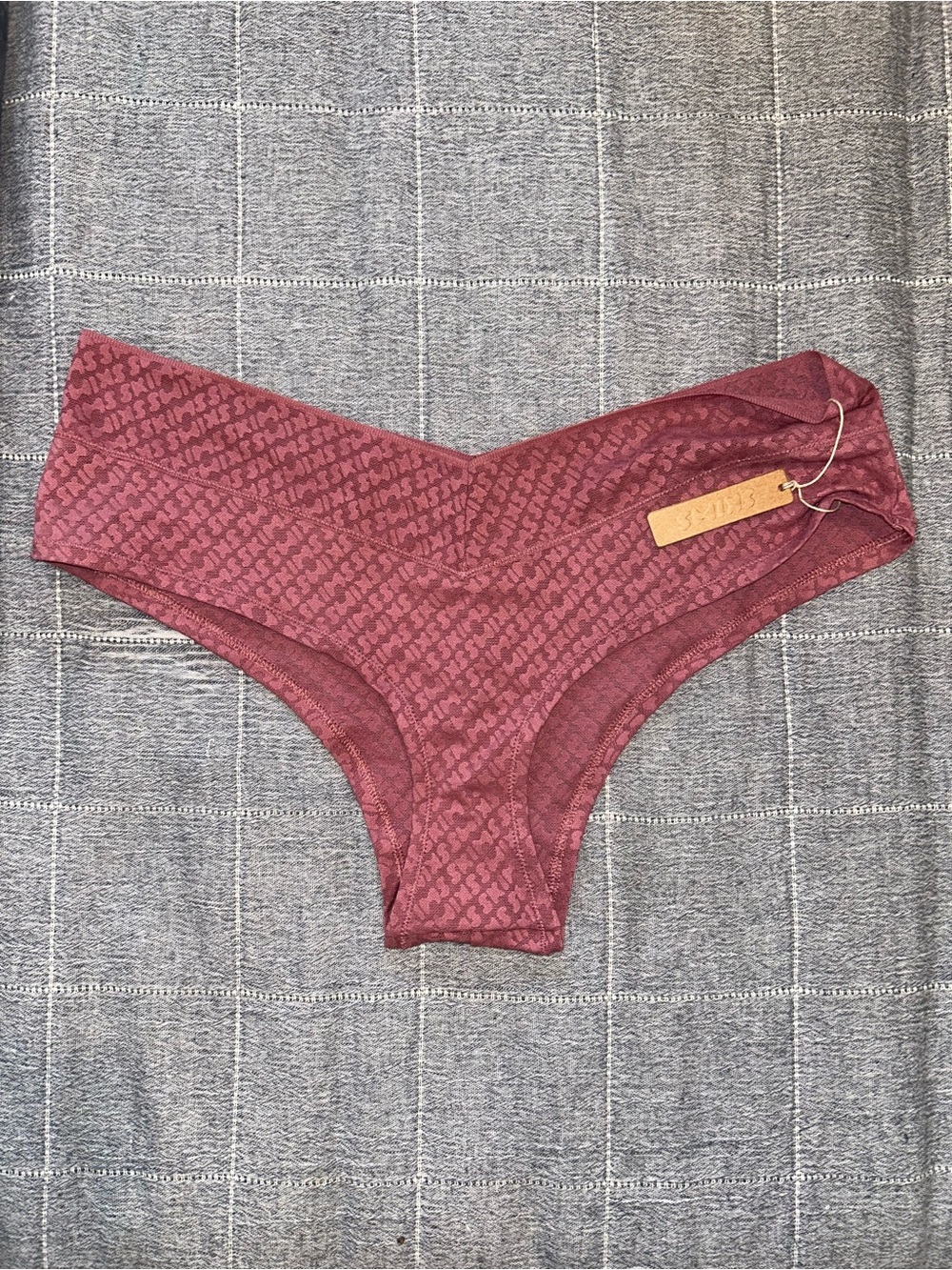SKIMS Logo Mesh Boy Shorts Berry Color XL NWT